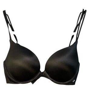 Victoria's Secret Very Sexy Push-Up Bra, 32C, Black